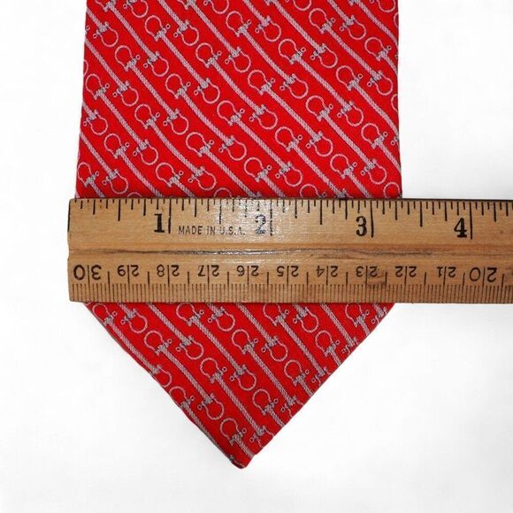 Southern Tide Just a Bit Print Red Men's Neck Tie - Picture 5 of 5